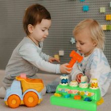 Puncher arcade játék lyukasztó dinoszaurusz ugró állatok