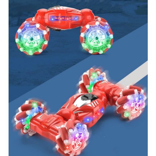 Rc Kaszkadőrautó, 2,4 Ghz-es 4wd + Távirányító 