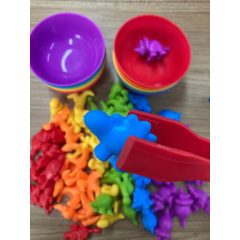   Montessori Oktató Dino, Amelyek Számolni Tanulnak Feladatkártyával 36el.