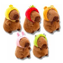 Capybara plüss - sapkában 25 cm véletlenszerű szín