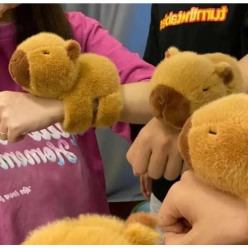Capybara plüss, csuklóra tehető 17cm