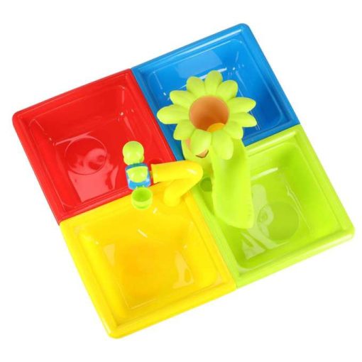 Vízasztal, négy részből áll, homokozó, lapátok, öntözőkanna, zsámoly