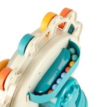 Óriáskerék körhinta kormánykerékkel, golyófogó labdákkal