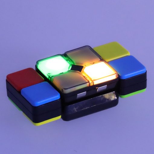 Árkád játék LED logikai kockával