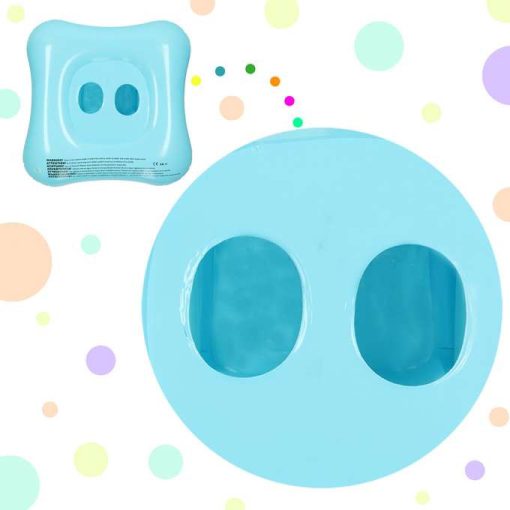 Felfújható Matrac Felfújható Csónak Tetővel A Matrac Közelében