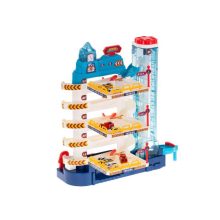 Parkolóház, 5 Szintes, Elektromos Lift, 8 Kocsis Szőnyeg