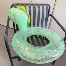 Felfújható bébi úszógumi, orrszarvú mintás, üléssel, 70cm