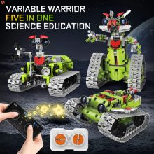 Interaktív robot programozható 5 az 1-ben távirányítóval, beltéri és kültéri használatra